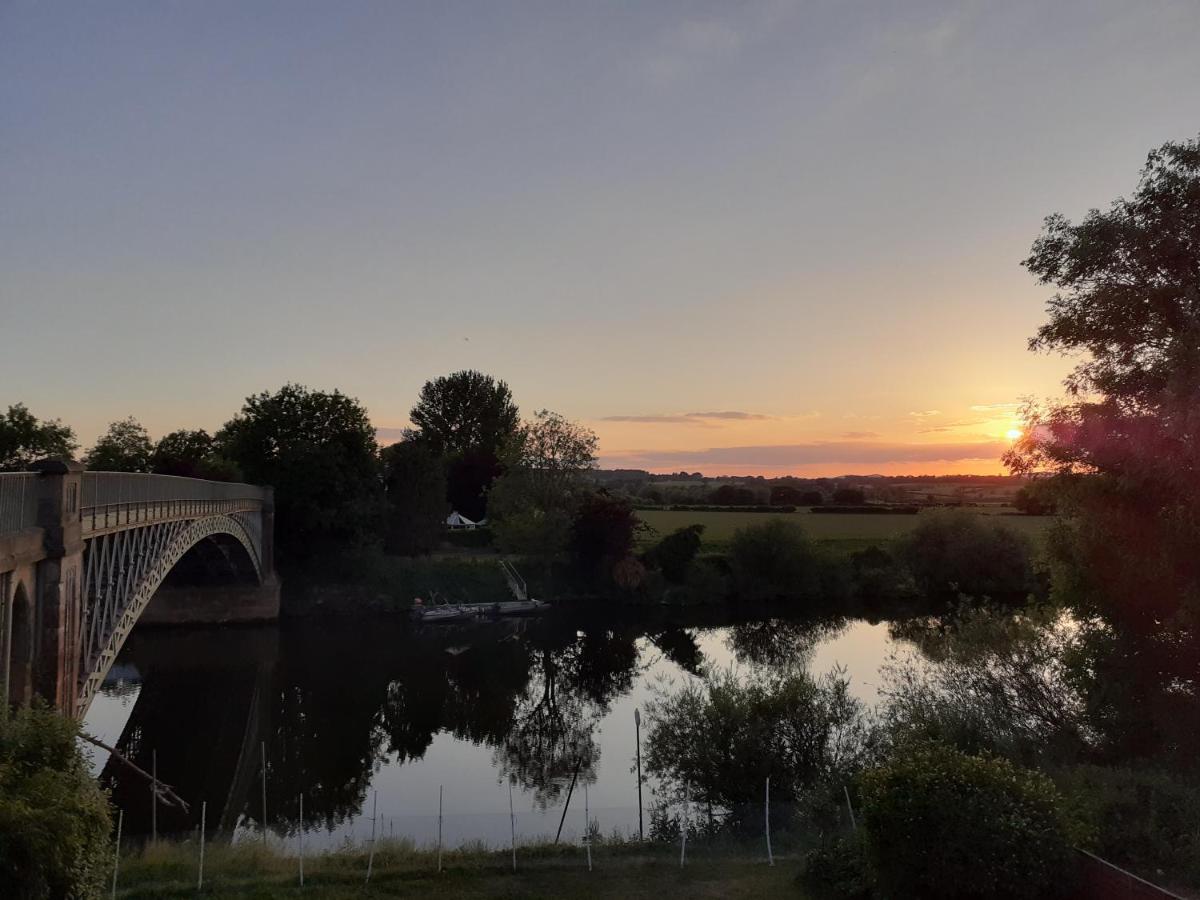 Alum House Villa Tewkesbury Dış mekan fotoğraf